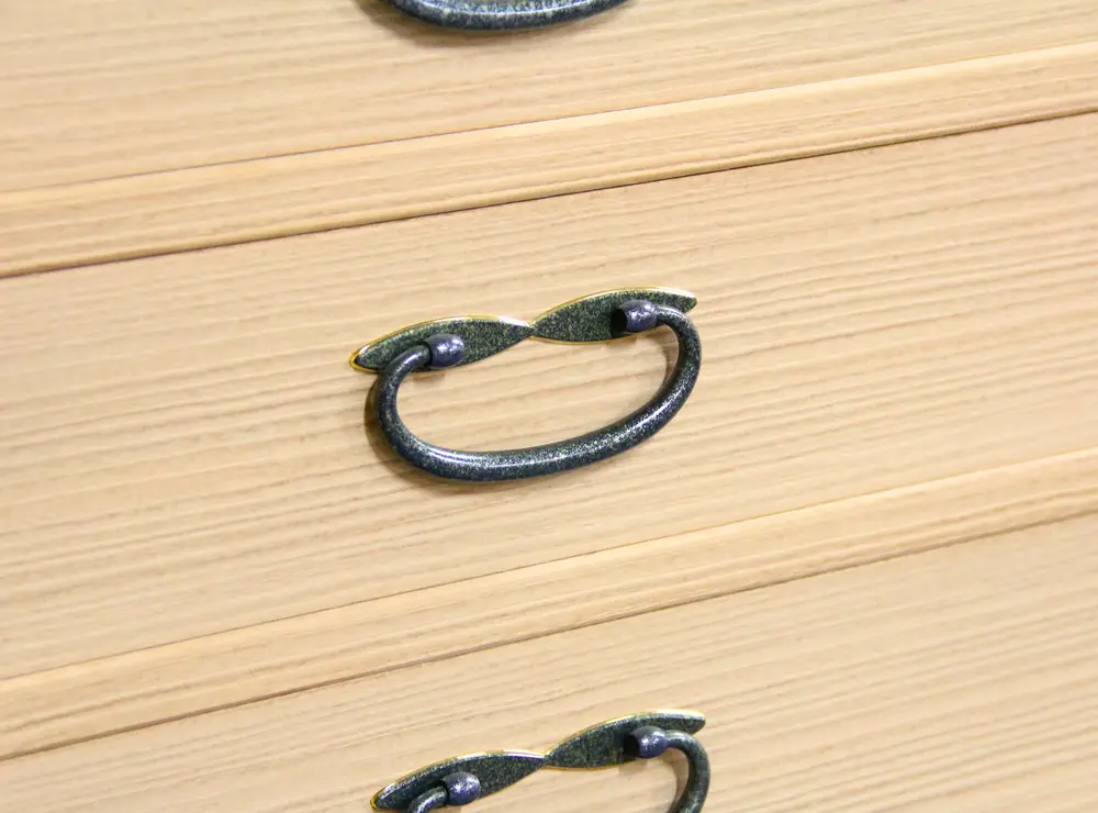 特殊加工の高級金具